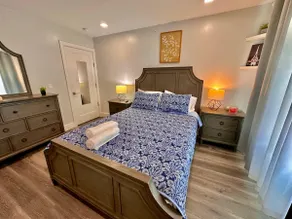 The Elegant Suite - 2BR with Great Amenities - Image 4