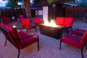 Perfect Sanctuary for 8 w Hot Tub near City Park - Image 4
