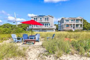 Private Beach! Oceanfront Escape in Mattapoisett - Image 3