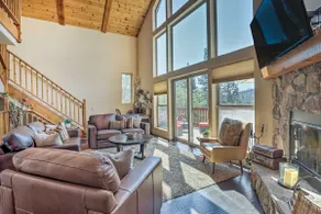 'The Zen Playhouse' w/ Lake Arrowhead Access! - Image 4