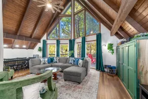 Escape to Our Charming A-Frame Retreat -Family Fun - Image 4
