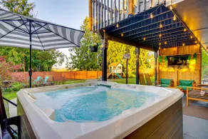 Mount Vernon Home w/ Private Hot Tub - Image 2