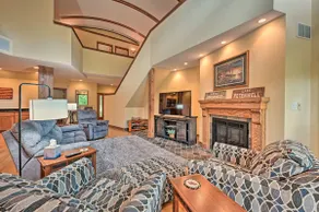 Nekoosa Golf Course Retreat w/ Hot Tub! - Image 5