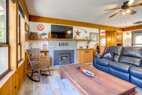 1 Mi to Lake: Hot Tub Haven in Pollock Pines! - Image 4