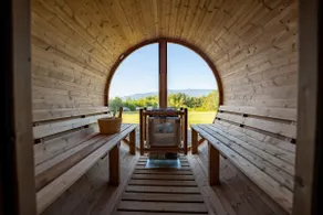 NH Luxury Lodge: Ski-Hottub-Pool Tbl-Pickleball - Image 3