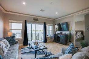 Lake Conroe Waterfront Home: Patio & Shared Pool! - Image 5