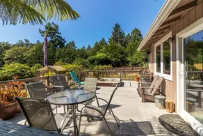 Redwood Beach Retreat - Hot Tub, Walk to Beach, 3 King beds! - Image 5
