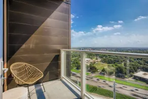 Brand New Rainey Street Condo with City and Lake View - Image 5