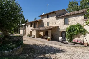 Incantevole villa adatta alle famiglie con piscina privata, terrazza e griglia - Image 3