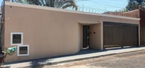 Uberaba Vacation Home Heated Pool - Image 4