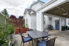 Impeccable Location and Quality, High-End Upgrades Throughout, Walk to Everything, Across from Park - Image 4