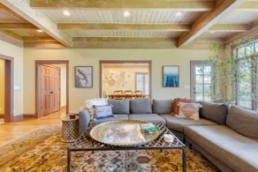 Goldilocks by Avantstay Luxury Waterfront Home - Image 5