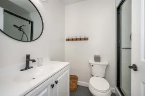 Historic Ludlow Apt B - Image 4