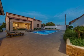Villa Roza ZadarVillas - Image 3