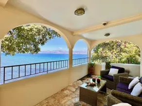 Apraos Beachfront House by DadoVillas - Image 3