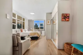City Sunset Views | Studio - Image 5