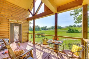 Secluded & Peaceful: 'Tree Top Cabin' w/ Loft - Image 2