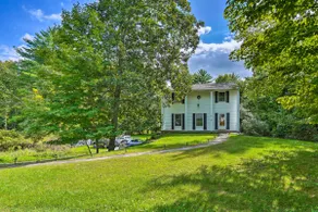 Woodstock Getaway w/ Hot Tub ~ 2 Mi to Dtwn! - Image 4