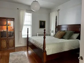 Apartment-Exclusive-Private bathroom-View - Image 3