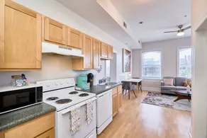 The White House 1 Bdrm Apt - Unit D - Image 3