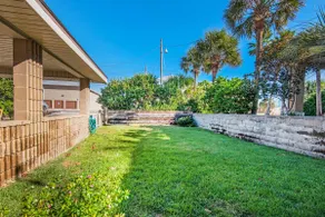 Belles Beach House - Image 4