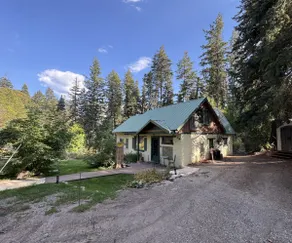 Cottage on The Stream • Mountain Cabins Utah - Image 4
