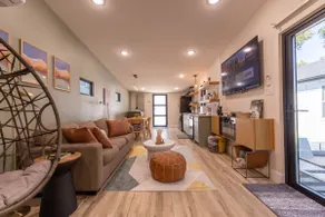Private Modern Tiny Home Near Medical District - Image 5