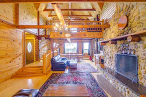 Breathtaking Cabin & Views - Image 2