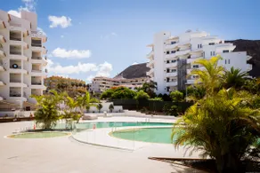 GO2TENERIFE Apart'Marino Pool & Beach at 5 min - Image 2