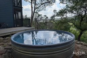 Sunset Waterfront w Pool and View on Lake Travis - Image 2