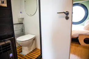 Luxury Glamping Anthropod with Hot Tub-Ben Cleugh - Image 5