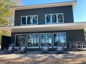 Modern Oceanfront Cottage on Middle Bay - Image 4