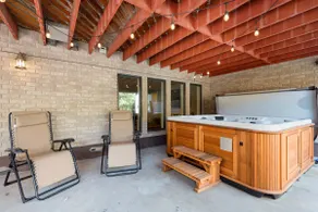 Stunning views sleeps 10 firepit decks hot tub - Image 3