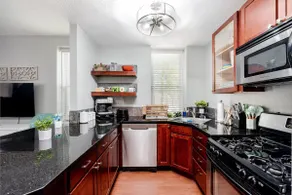 3 King Beds/Charm in Historic STL by StayStLouis - Image 3