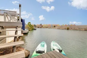 Villa Casa Pimienta with Pool on the Laguna Marina - Image 3