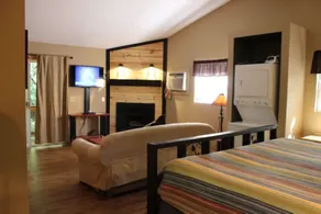 Cherokee Ridge 7 - Studio Cabin - Image 4