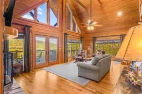 Cypress Knoll - Beautiful Mountain Home with Amazing Views - Image 2