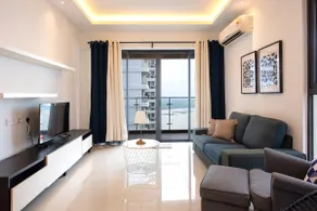 Comfy 3BR Apt in Danga Bay FREE Parking Sea View - Image 4