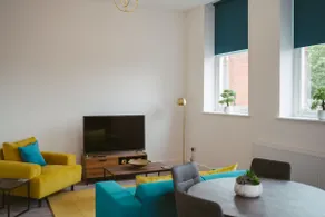 Apartment 8 (2 bedrooms, sleeps x 6) - Image 2