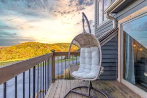 2 Bedroom Townhouse w/Play Room+Pets Welcome - Image 5