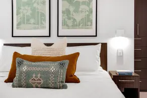 Forest Haven 2 BR Styled Modern Sanctuary at Maleny - Image 2