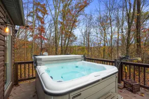 Old Faithful Getaway | Hocking Hills, Hot Tub - Image 2