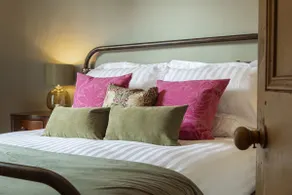 Scala Glen Cottage - Image 2