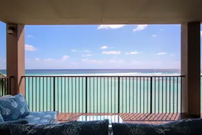 Beachfront Luxury with Incredible Ocean Views - Image 4