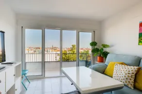 Apartment with views - Triana - 3Bd1Bth - Image 2