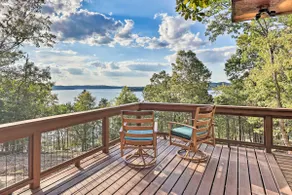 'Foxtail' Cabin Retreat: Steps to Beaver Lake! - Image 2