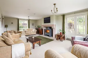 Beautiful Yorkshire farmhouse with hot tub - Image 4