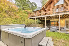 Splendid Family Cabin w/ Hot Tub & Grill! - Image 2
