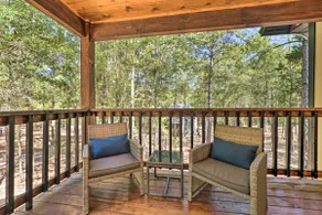 Modern Broken Bow Cabin, Near Lake + Wineries - Image 3