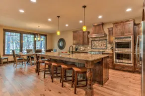 Executive home 4beds 4.5bath Guest fav! AC Bikes - Image 4